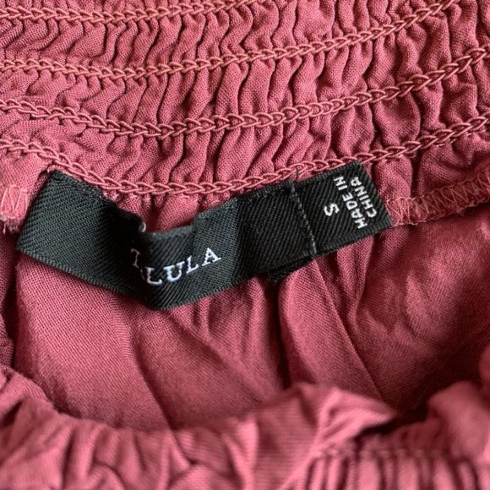 Talula - Aritzia Cabrini Offshoulder top, Small - Picture 4 of 6